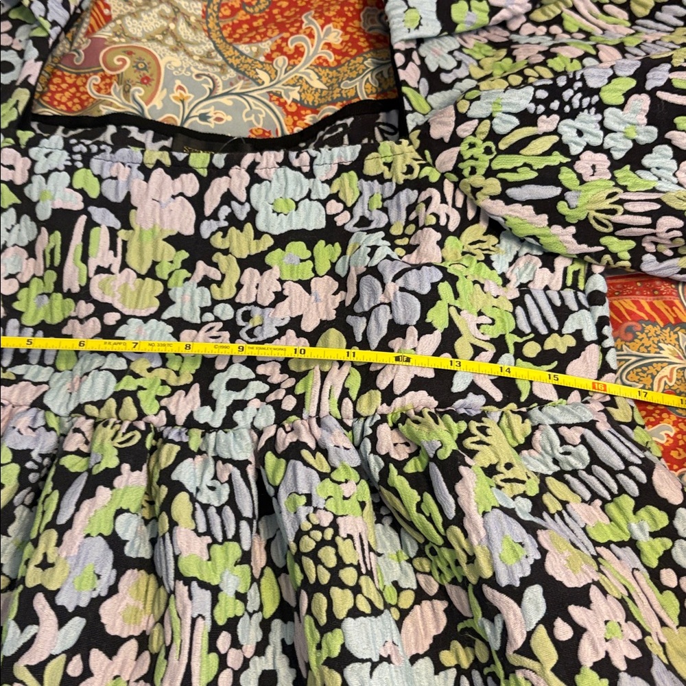 STINE GOYA Floral Puff Sleeve Top - Black, Green, Purple - Picture 7 of 7